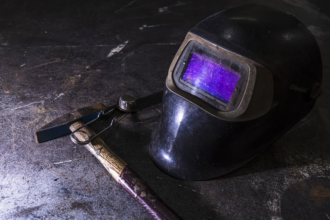 Kaynak Gözlüğü Nedir? Kaynak Yaparken Göz Sağlığı Nasıl Korunur? 