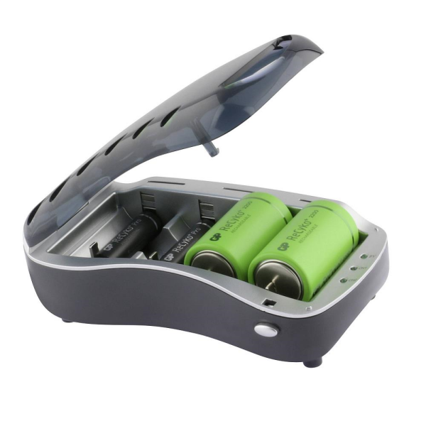 GP Pb19 Universal Charger PB19